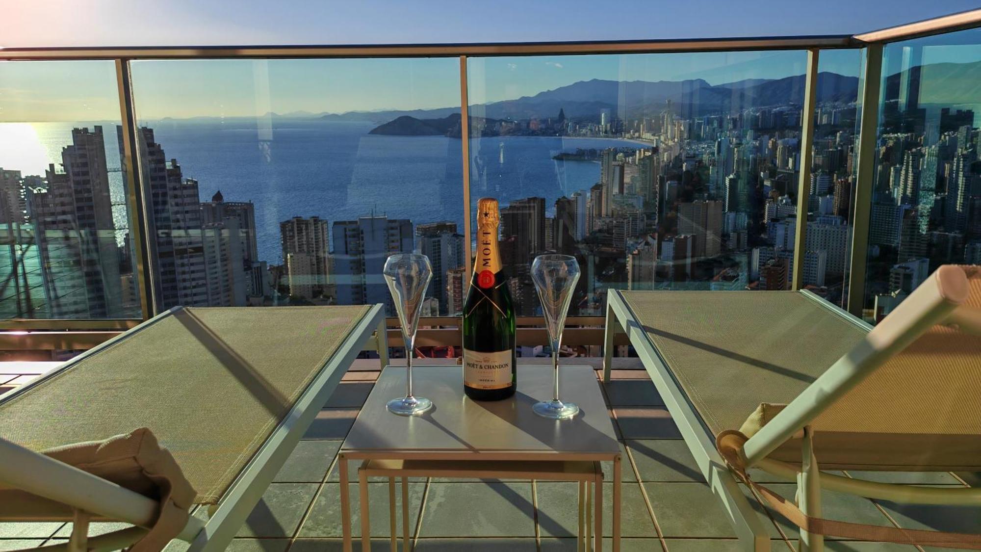 Skyline Floor 28 Sea Views Daire Benidorm Dış mekan fotoğraf