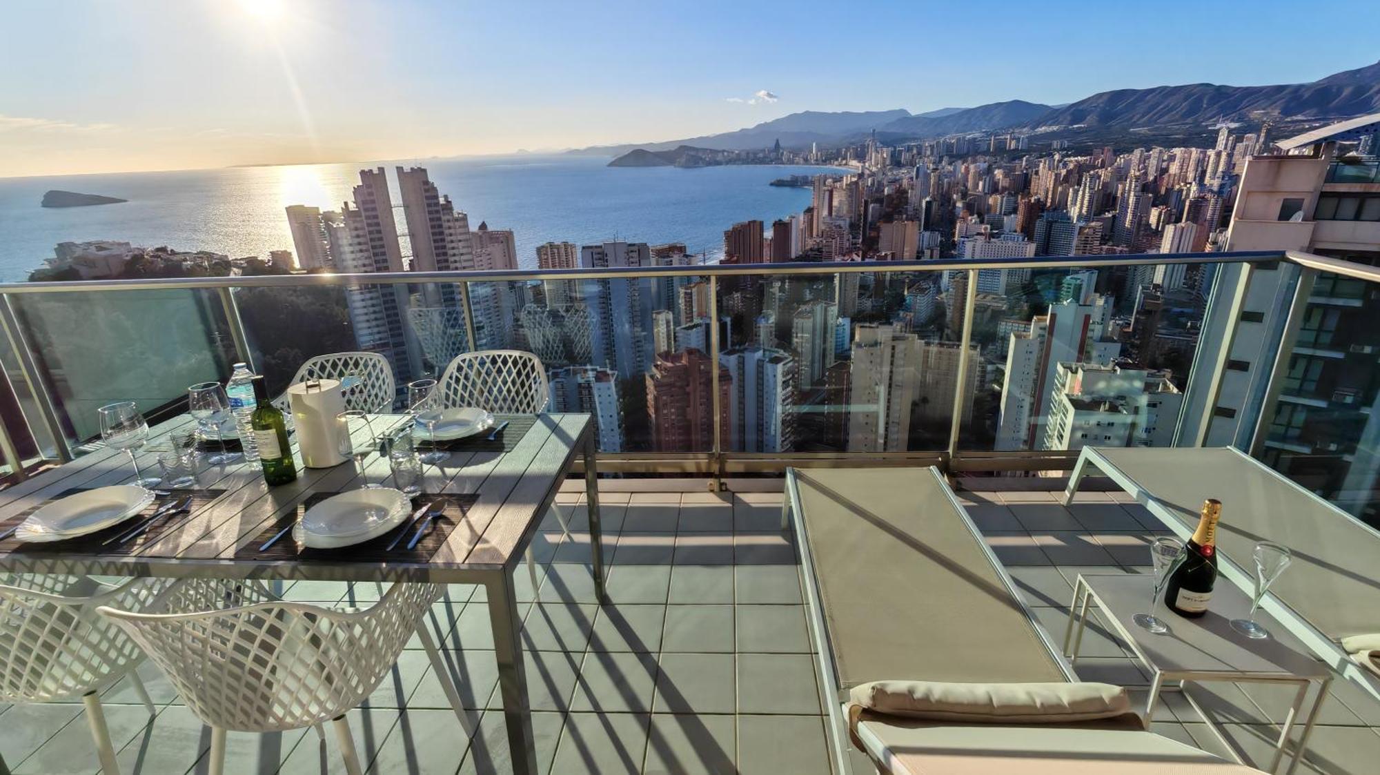 Skyline Floor 28 Sea Views Daire Benidorm Dış mekan fotoğraf