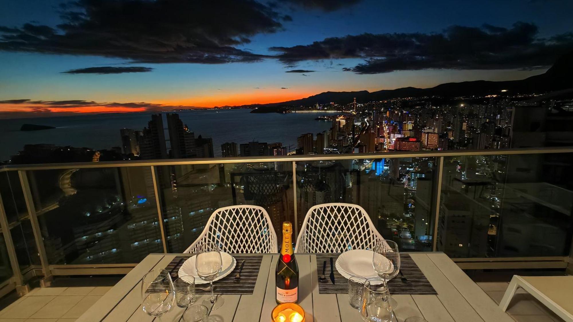 Skyline Floor 28 Sea Views Daire Benidorm Dış mekan fotoğraf